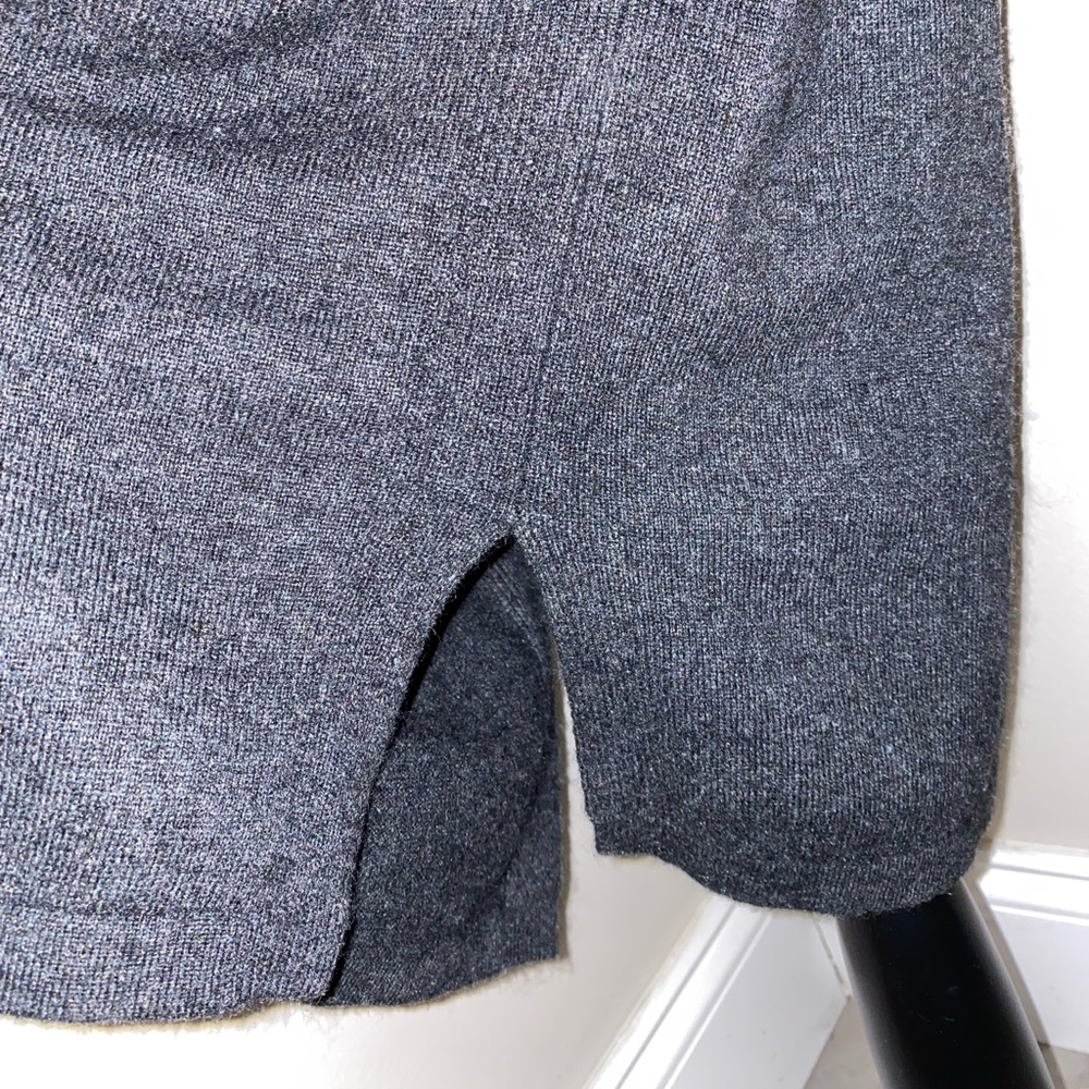 Katherine Kelly angora blend sleeveless turtleneck dark gray sweater dress - Picture 3 of 8